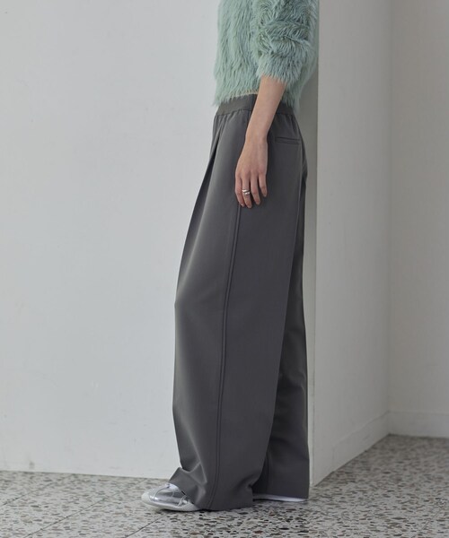 GALLEST（ギャレスト）の「Comfy Set Up｜イージーストレートワイドパンツ【セットアップ対応／通勤／カセット服】（その他パンツ・レディース・ブラック/ベージュ/ダークグレー・34/36/38/40）」の2枚目の写真