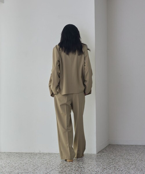 GALLEST（ギャレスト）の「Comfy Set Up｜イージーストレートワイドパンツ【セットアップ対応／通勤／カセット服】（その他パンツ・レディース・ブラック/ベージュ/ダークグレー・34/36/38/40）」の6枚目の写真