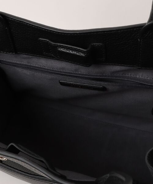 COLE HAAN（コールハーン）の「ビビアン トート womens（トートバッグ・レディース・ブラック・OSFA）」の8枚目の写真