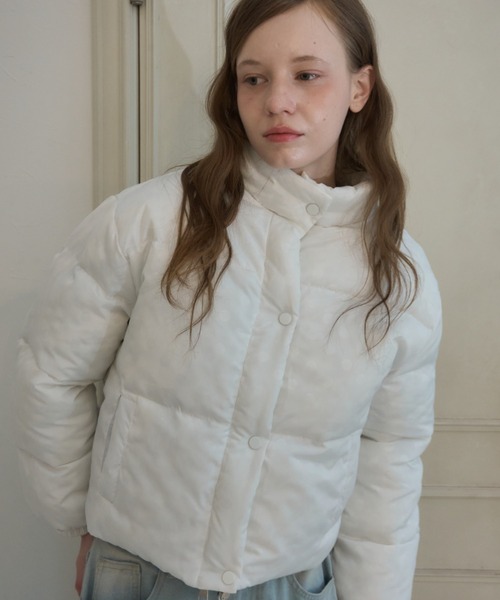 Birthday room(バースデイルーム)の「ドット中綿ジャケット/Jacket with a bold dot pattern(ダウンジャケット/コート・レディース・ライトブルー/ホワイト/ブラック・FREE)」の2枚目の写真