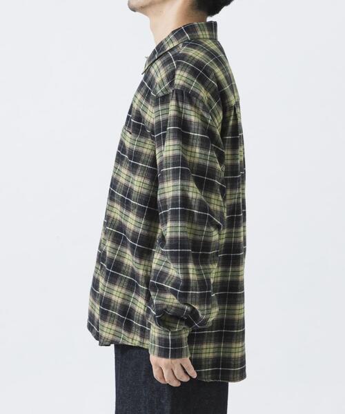 URBAN RESEARCH(アーバンリサーチ)の「SIDOGRAS PLAID SHIRTS(シャツ/ブラウス・メンズ・ネイビー/レッド/グリーン系その他・MEDIUM/SMALL/LARGE)」の5枚目の写真