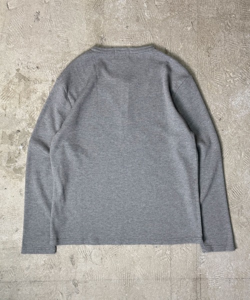 Coffee & Cigarettes(コーヒーアンドシガレッツ)の「9A1 【STANDARD FIT】Waffle Henley Long Sleeve T-Shirt(Tシャツ/カットソー・メンズ・ブラック/ホワイト/ヘザーグレー・M/L/XL)」の11枚目の写真