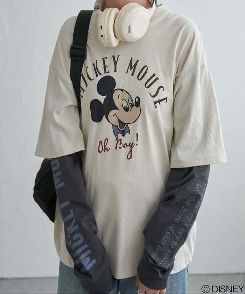 VENCEEXCHANGE（ヴァンスエクスチェンジ）の「Disney ディズニー ミッキーマウスデザイン 袖レイヤードロンＴ（Tシャツ/カットソー・メンズ・アイボリー/ダークグレー/ブラック/オフホワイト・M/L）」の3枚目の写真