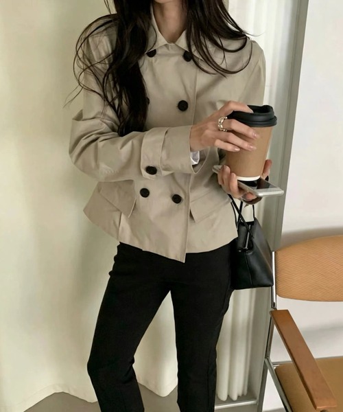 FAVORITO(ファヴォリート)の「ショートダブルブレストジャケット(その他アウター・レディース・ブラック/ベージュ・F)」の12枚目の写真