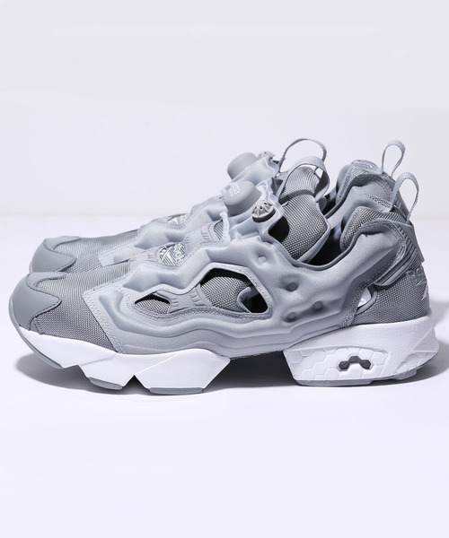 Reebok（リーボック）の「インスタポンプ フューリー OG [INSTAPUMP FURY OG]（スニーカー・メンズ・ブラック×ホワイト/グレー×ホワイト/ネイビー/ホワイト/グレー系その他/グリーン・26.0cm/27.0cm/28.5cm/24.0cm/29.0cm/25.5cm/27.5cm/24.5cm/22.0cm/26.5cm/30.0cm/29.5cm/25.0cm/28.0cm/23.5cm/23.0cm/31cm）」の5枚目の写真