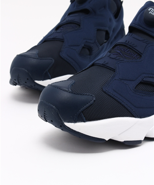 Reebok（リーボック）の「インスタポンプ フューリー OG [INSTAPUMP FURY OG]（スニーカー・メンズ・ブラック×ホワイト/グレー×ホワイト/ネイビー/ホワイト/グレー系その他/グリーン・26.0cm/27.0cm/28.5cm/24.0cm/29.0cm/25.5cm/27.5cm/24.5cm/22.0cm/26.5cm/30.0cm/29.5cm/25.0cm/28.0cm/23.5cm/23.0cm/31cm）」の16枚目の写真