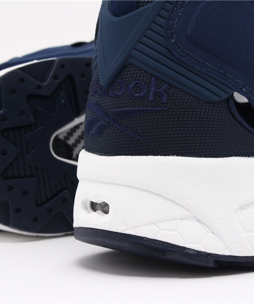 Reebok（リーボック）の「インスタポンプ フューリー OG [INSTAPUMP FURY OG]（スニーカー・メンズ・ブラック×ホワイト/グレー×ホワイト/ネイビー/ホワイト/グレー系その他/グリーン・26.0cm/27.0cm/28.5cm/24.0cm/29.0cm/25.5cm/27.5cm/24.5cm/22.0cm/26.5cm/30.0cm/29.5cm/25.0cm/28.0cm/23.5cm/23.0cm/31cm）」の8枚目の写真