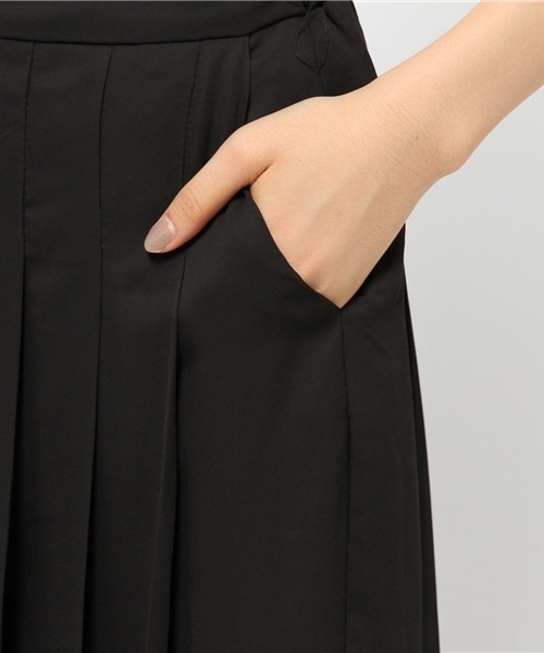 PUNYUS（プニュズ）の「プリーツスカーチョ（スカート・レディース・ブラック/ベージュ・2/1/4/3）」の8枚目の写真