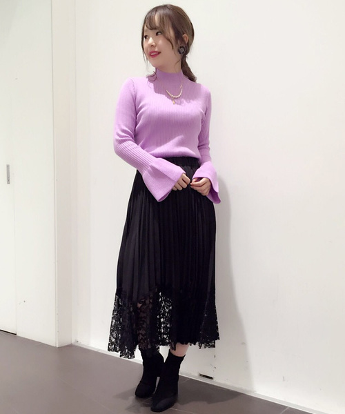 Cheek（チーク）の「レースヘムプリーツスカート（スカート・レディース・ホワイト/ピンク/ブラック・MEDIUM）」の2枚目の写真