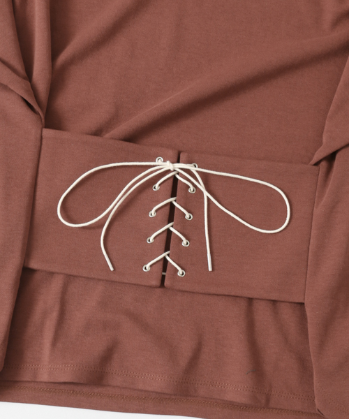 URBAN RESEARCH（アーバンリサーチ）の「2WAYレースアップTOPS（Tシャツ/カットソー・レディース・ブラウン/グリーン/ブラック・FREE）」の10枚目の写真