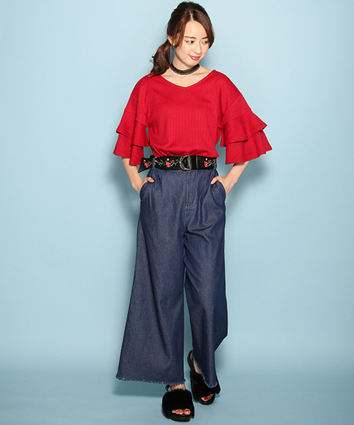 Honeys（ハニーズ）の「フリル袖プルオーバー（Tシャツ/カットソー・レディース・マスタード/アイボリー/ブラック/レッド/グリーン・L/M）」の14枚目の写真