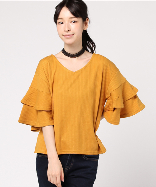 Honeys（ハニーズ）の「フリル袖プルオーバー（Tシャツ/カットソー・レディース・マスタード/アイボリー/ブラック/レッド/グリーン・L/M）」の4枚目の写真