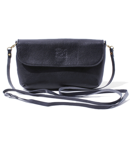 IL BISONTE（イルビゾンテ）の「ILBISONTE / ORIGINAL LEATHER / クロスボディバッグ（ショルダーバッグ・レディース・ライトブラウン/ナチュラル/グリーン/ネイビー/レッド/ダークブラウン/ブラック・FREE）」の6枚目の写真
