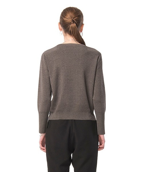 CLANE（クラネ）の「BASIC COMPACT KNIT TOPS（ニット/セーター・レディース・ブラック/グレー/ホワイト/レッド・1/2）」の9枚目の写真