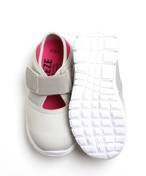 BREEZE（ブリーズ）の「トドラーアウトドアサンダル（サンダル・キッズ・ブラック/ブルー/グレー・17/19/16/20/21/18）」の7枚目の写真