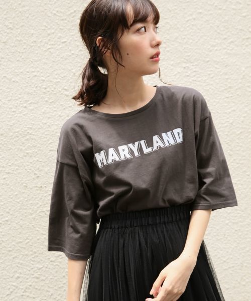 LOWRYS FARM(ローリーズファーム)の「バックプリントTシャツ 804239(Tシャツ/カットソー・レディース・オフホワイト/エンジ/チャコールグレー・MEDIUM/LARGE)」の3枚目の写真