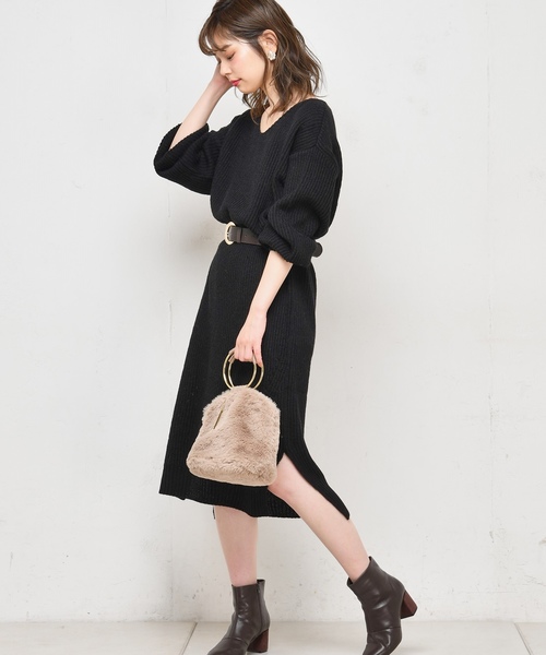 natural couture（ナチュラルクチュール）の「畦編み後ろファスナーニットワンピース（ワンピース・レディース・ブラック/グリーン/アイボリー/ダークパープル・FREE）」の5枚目の写真