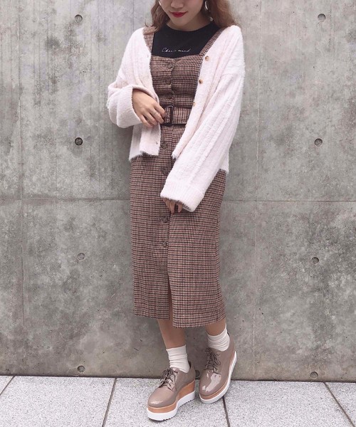 one after another NICE CLAUP(ワンアフターアナザーナイスクラップ)の「フェザーVネックリブカーディガン(カーディガン/ボレロ・レディース・オフホワイト/ライトグレー/モカ/サックスブルー/ライトピンク/ピンク系その他・FREE)」の13枚目の写真