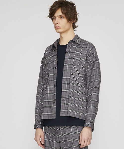 KIIT キート　シャツ　マーブル　シャドー　グラデーション　ワイド Tommy HILFIGER ネイビーダウンコート