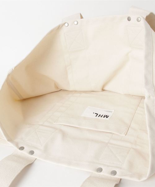 MHL.（エムエイチエル）の「MHL LARGE CANVAS TOTE（トートバッグ・メンズ・ナチュラル・FREE）」の7枚目の写真