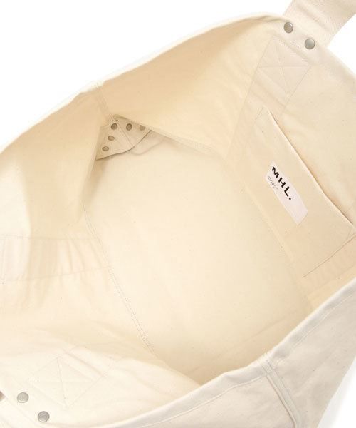 MHL.（エムエイチエル）の「MHL LARGE CANVAS TOTE（トートバッグ・メンズ・ナチュラル・FREE）」の6枚目の写真