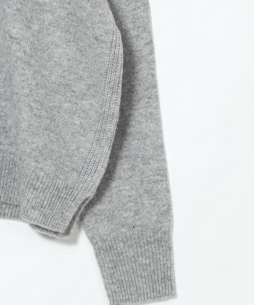 coen（コーエン）の「【ムック本掲載・手洗いできる】ラムウールVネックニット（ニット/セーター・レディース・オフホワイト/ピンク/ライトグレー・FREE）」の21枚目の写真