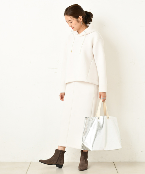 DouDou(ドゥドゥ)の「ダンボールスカート(スカート・レディース・ベージュ/オフホワイト/グリーン・36/38)」の6枚目の写真