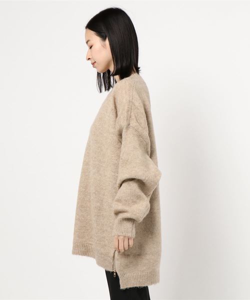 SAISON DE PAPILLON(セゾンドパピヨン)の「ファスナースリットニットトップス(ニット/セーター・レディース・ベージュ/パープル・フリー)」の21枚目の写真