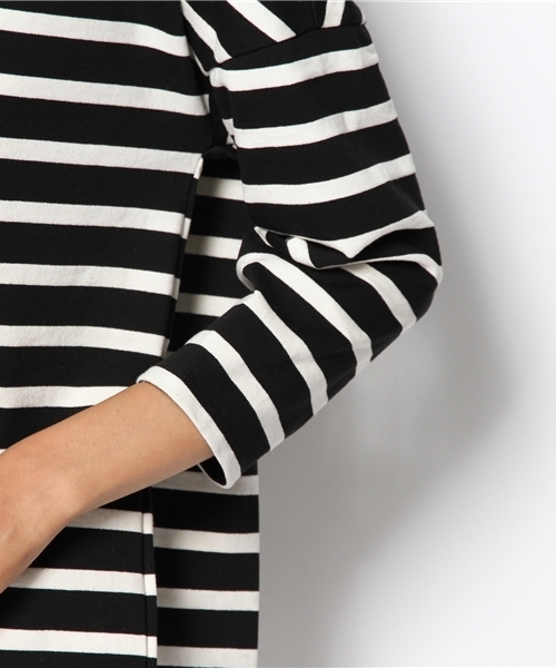 Tiara（ティアラ）の「ワイドボーダービッグリボンプルオーバー≪WEEKEND de Tiara≫（Tシャツ/カットソー・レディース・ブラック/ネイビー・9）」の6枚目の写真