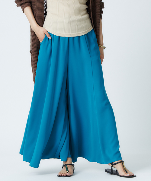 qualite（カリテ）の「マーメイドフレアーマキシパンツ（その他パンツ・レディース・ベージュ/ブラウン/ブルー・38/36）」の3枚目の写真