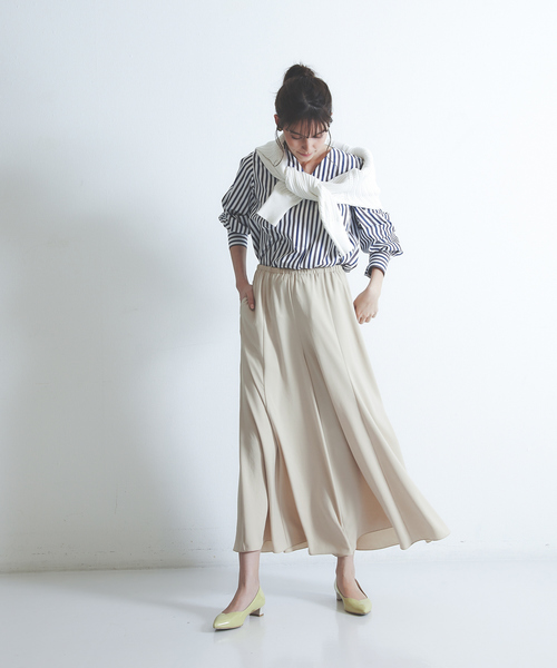 qualite（カリテ）の「マーメイドフレアーマキシパンツ（その他パンツ・レディース・ベージュ/ブラウン/ブルー・38/36）」の10枚目の写真