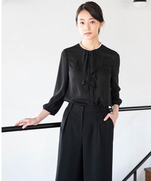 form forma（フォルムフォルマ）の「フリルブラウス（シャツ/ブラウス・レディース・ブラック/オフホワイト・9号/11号/13号）」の2枚目の写真