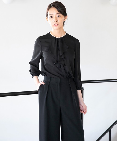 form forma（フォルムフォルマ）の「フリルブラウス（シャツ/ブラウス・レディース・ブラック/オフホワイト・9号/11号/13号）」の3枚目の写真