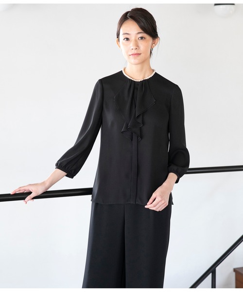 form forma（フォルムフォルマ）の「フリルブラウス（シャツ/ブラウス・レディース・ブラック/オフホワイト・9号/11号/13号）」の6枚目の写真