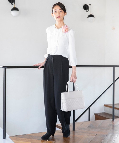 form forma（フォルムフォルマ）の「フリルブラウス（シャツ/ブラウス・レディース・ブラック/オフホワイト・9号/11号/13号）」の14枚目の写真