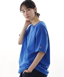 Champion（チャンピオン）の「Champion チャンピオン 無地 ベーシック オーバーサイズ 半袖 クルーネック Tシャツ ワッペン（Tシャツ/カットソー）」