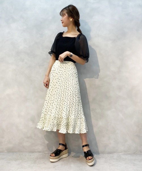 one after another NICE CLAUP(ワンアフターアナザーナイスクラップ)の「袖ドットシフォンテレコプルオーバー(Tシャツ/カットソー・レディース・ライトグレー/ブラック/オフホワイト/ベージュ・FREE)」の16枚目の写真