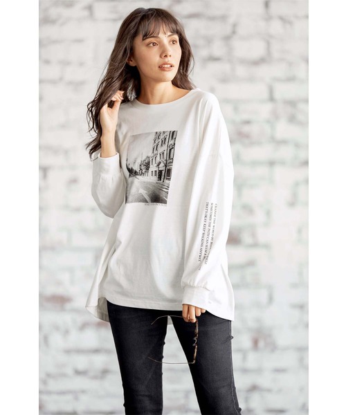 GeeRA（ジーラ）の「《インスタグラマーてらさん着用》フォトプリントロングＴシャツ（Tシャツ/カットソー・レディース・オフホワイト/チャコール・X-LARGE/LARGE/MEDIUM）」の7枚目の写真
