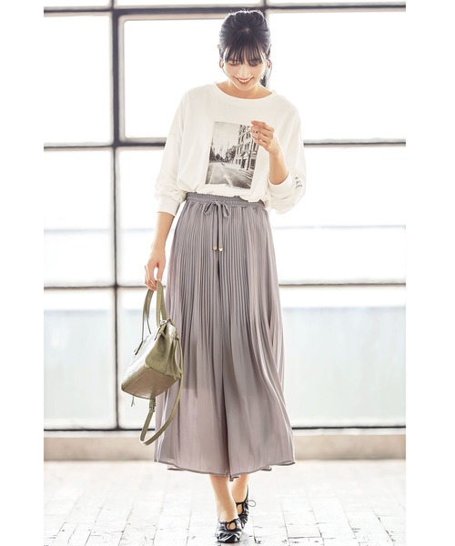GeeRA（ジーラ）の「《インスタグラマーてらさん着用》フォトプリントロングＴシャツ（Tシャツ/カットソー・レディース・オフホワイト/チャコール・X-LARGE/LARGE/MEDIUM）」の12枚目の写真