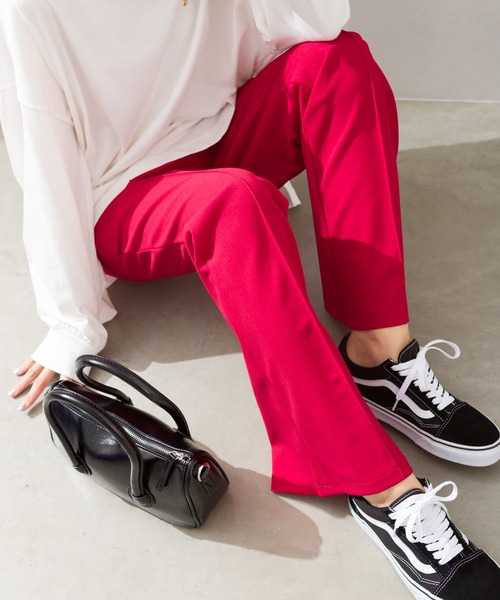 SpRay(スプレイ)の「センターシームフレアパンツ(その他パンツ・レディース・ベージュ/キャメル/パープル/ブラック/グレイッシュベージュ/カーキ/ブルー/ライム/グリーン/レンガ/レッド/ブラウン/ダークグリーン/ロイヤルブルー/グリーン系その他/ピンク/ピンク系その他/ダークブラウン/ダークブルー・FREE)」の18枚目の写真