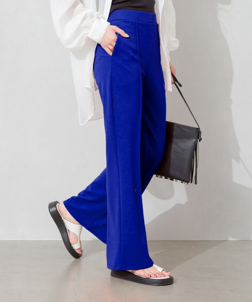 SpRay(スプレイ)の「センターシームフレアパンツ(その他パンツ・レディース・ベージュ/キャメル/パープル/ブラック/グレイッシュベージュ/カーキ/ブルー/ライム/グリーン/レンガ/レッド/ブラウン/ダークグリーン/ロイヤルブルー/グリーン系その他/ピンク/ピンク系その他/ダークブラウン/ダークブルー・FREE)」の13枚目の写真