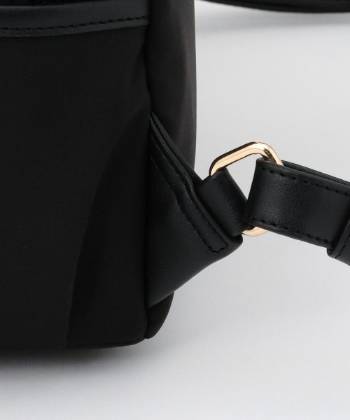 MISCH MASCH(ミッシュマッシュ)の「バイカラーリボンリュック(バックパック/リュック・レディース・ベージュ/ブラック/ラベンダー・FREE)」の7枚目の写真