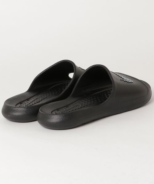 NIKE（ナイキ）の「ナイキ NIKE ナイキ ヴィクトリー ONE シャワー スライド（サンダル・メンズ・ブラック×ホワイト・28.0cm/27.0cm/24.0cm/25.0cm/26.0cm）」の2枚目の写真