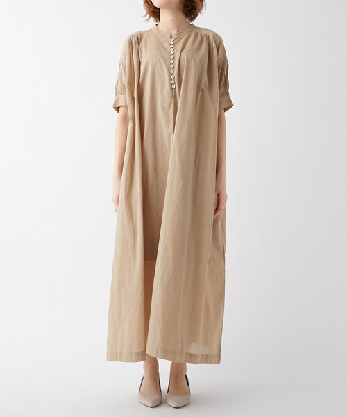 RIVE DROITE（リヴドロワ）の「初夏らしい軽やかな一枚　ボイルギャザーワンピース（ワンピース・レディース・ベージュ/ブラック/オレンジ・FREE）」の14枚目の写真