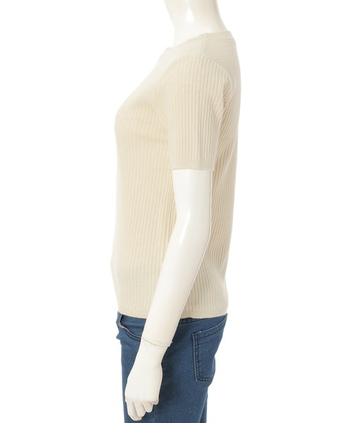 fifth（フィフス）の「クルーネックコンパクト半袖リブニット（ニット/セーター・レディース・ホワイト/ベージュ・MEDIUM）」の5枚目の写真