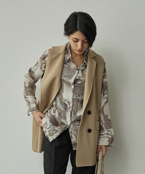 ECRIRE（エクリール）の「ノースリテーラーベスト（ベスト・レディース・ベージュ/カーキ/ピンク/ブラック・フリー）」の18枚目の写真