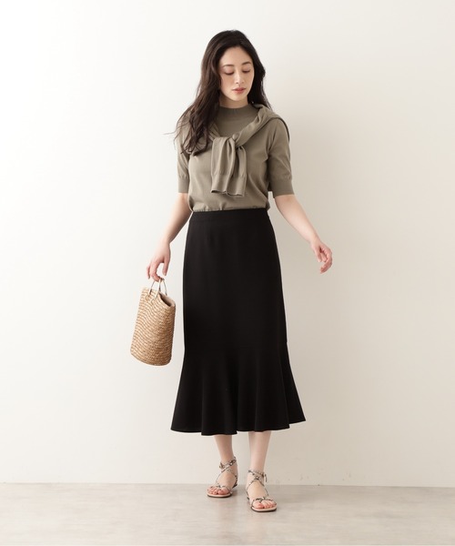 NATURAL BEAUTY BASIC（ナチュラルビューティーベーシック）の「切替ヘムマーメイドスカート（スカート・レディース・ベージュ/ブルー/ブラック・X-SMALL/MEDIUM/SMALL）」の13枚目の写真