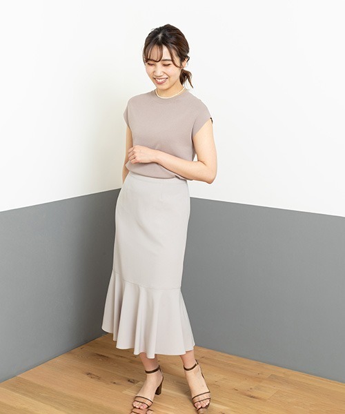 NATURAL BEAUTY BASIC（ナチュラルビューティーベーシック）の「切替ヘムマーメイドスカート（スカート・レディース・ベージュ/ブルー/ブラック・X-SMALL/MEDIUM/SMALL）」の14枚目の写真