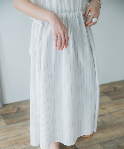 ITEMS URBANRESEARCH（アイテムズ アーバンリサーチ）の「2WAYストライプワンピース（ワンピース・レディース・チャコールグレー/オフホワイト・FREE）」の15枚目の写真