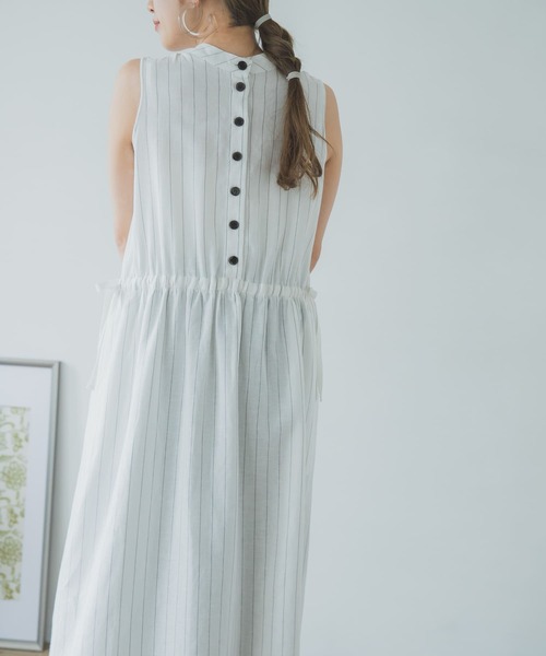 ITEMS URBANRESEARCH（アイテムズ アーバンリサーチ）の「2WAYストライプワンピース（ワンピース・レディース・チャコールグレー/オフホワイト・FREE）」の12枚目の写真